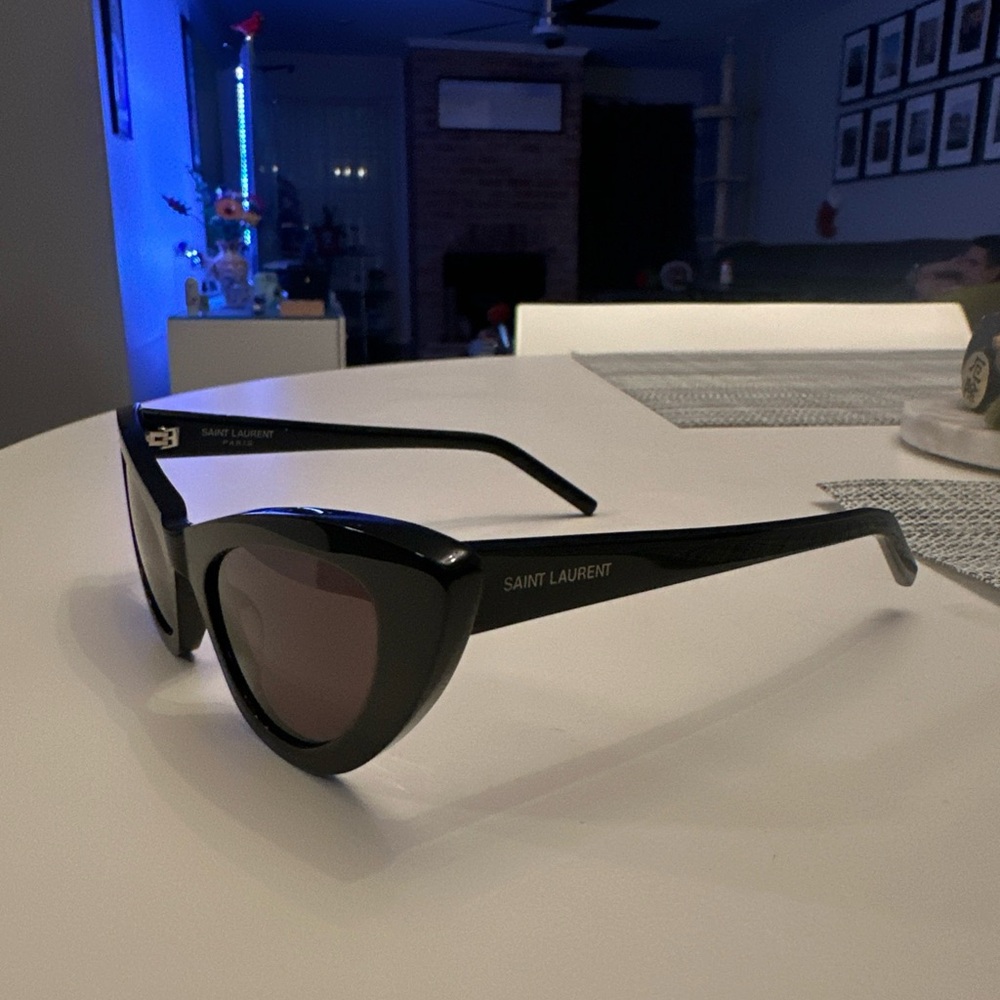 Saint Laurent Acetate Lily SL213 Cat Eye Sunglasses Black - Picture 2 of 5